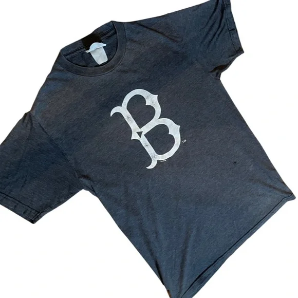 Women's Boston Red Sox Short Sleeve Tee - Picture 2 of 4